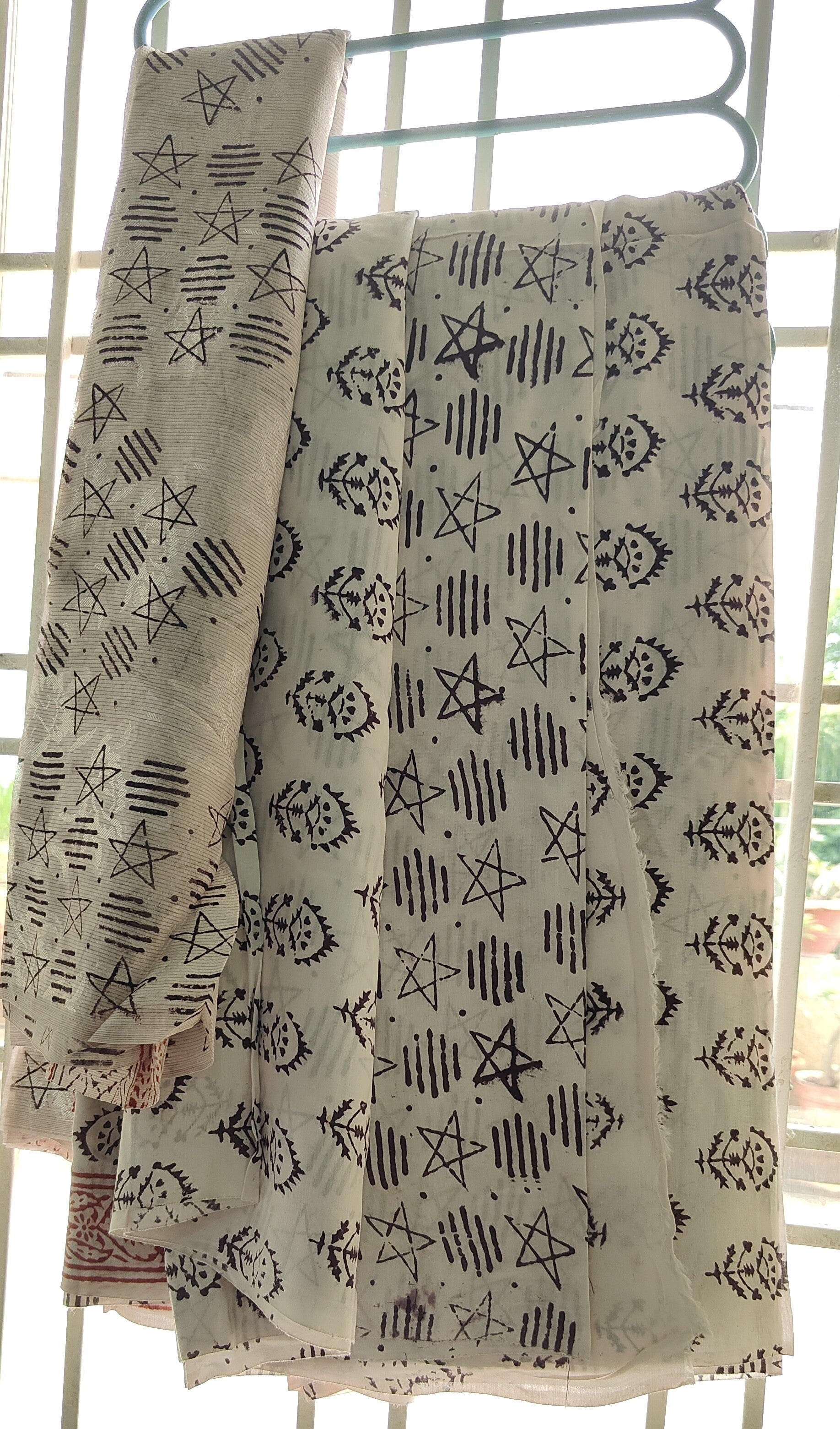 Bag Print Suit material with Chiffon Duppatta (Black and White)