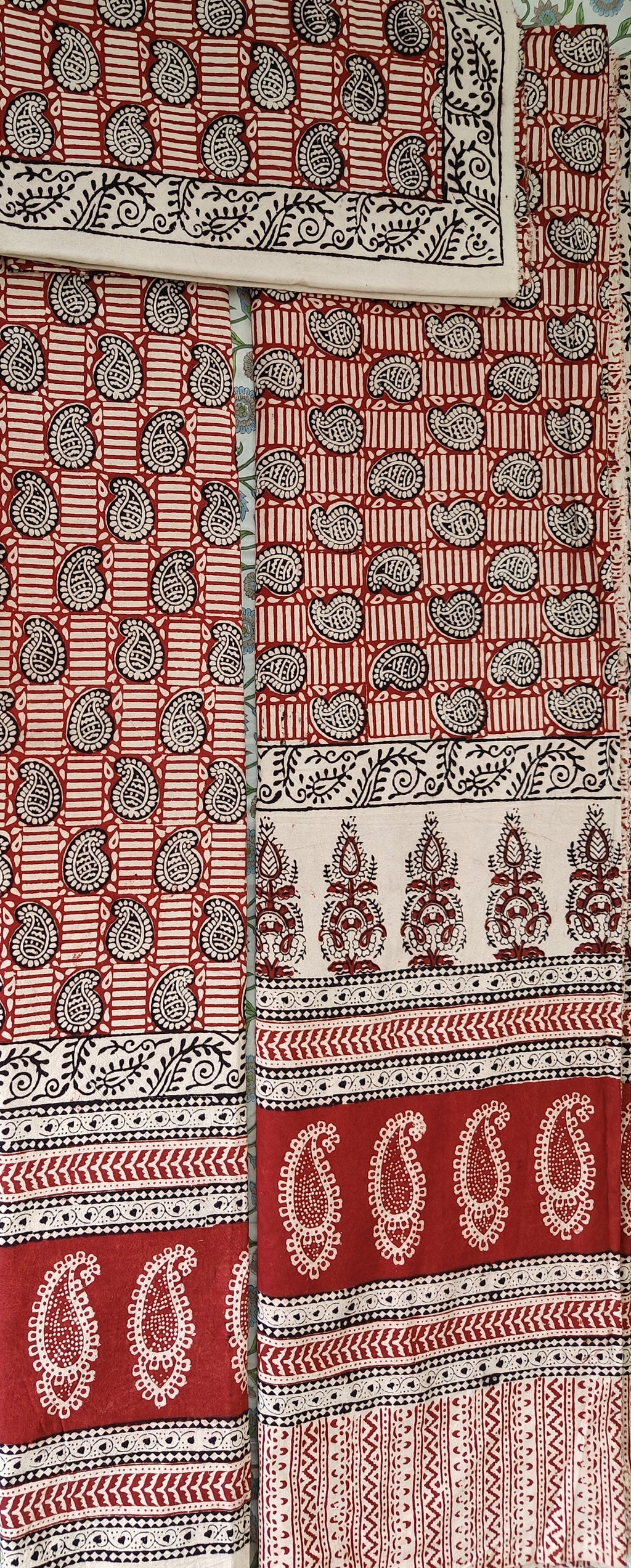 Handmade Bagh block print in traditional offwhite with geometric block cairy pattern double bedsheet ,pillow cover with curtains