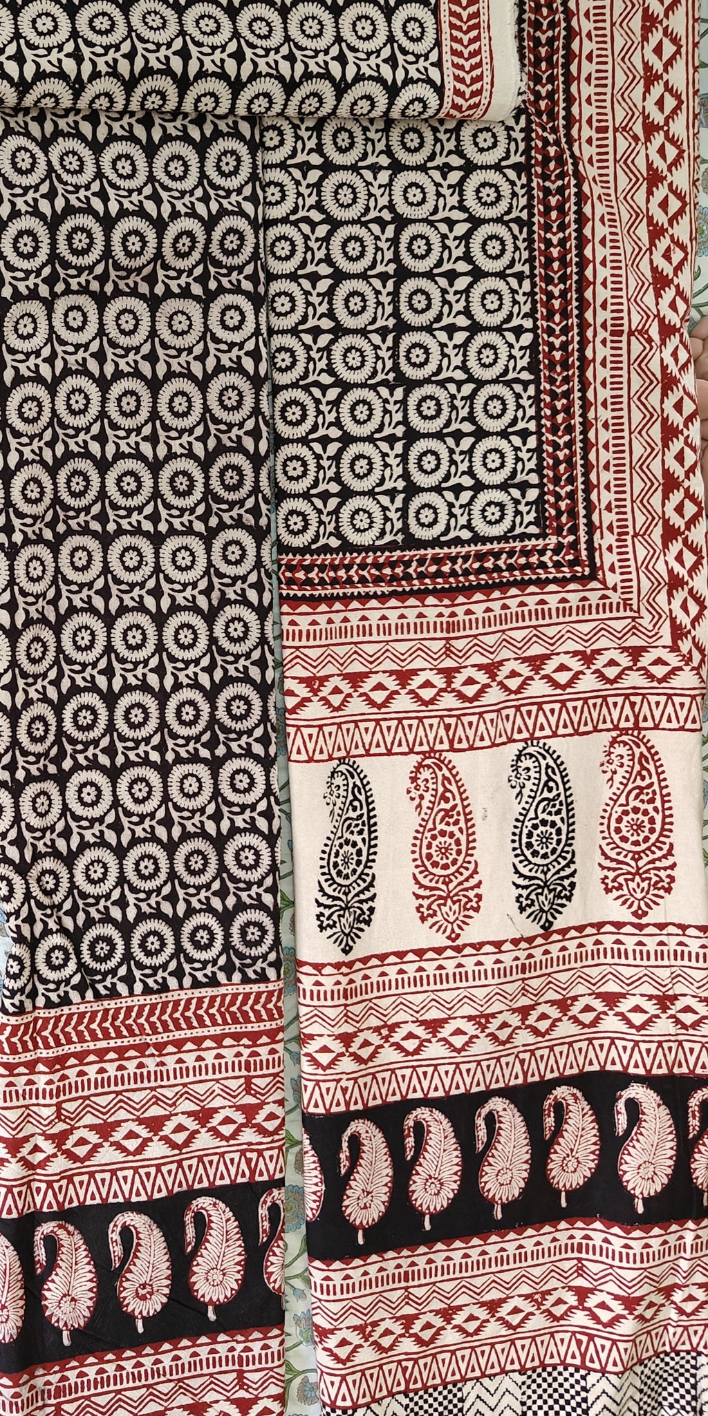 Handmade Bagh block print in traditional offwhite with circular geometric block black pattern double bedsheet ,pillow cover , curtain combo