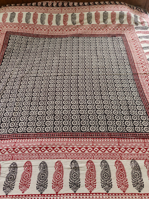 Handmade Bagh block print in traditional offwhite with circular geometric block black pattern double bedsheet ,pillow cover 