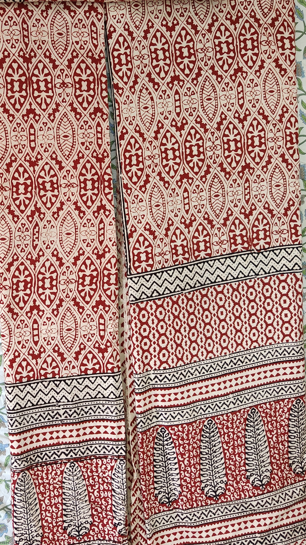 Handmade Bagh block print in traditional offwhite with geometric block madder red pattern double bedsheet ,pillow cover , curtain combo 