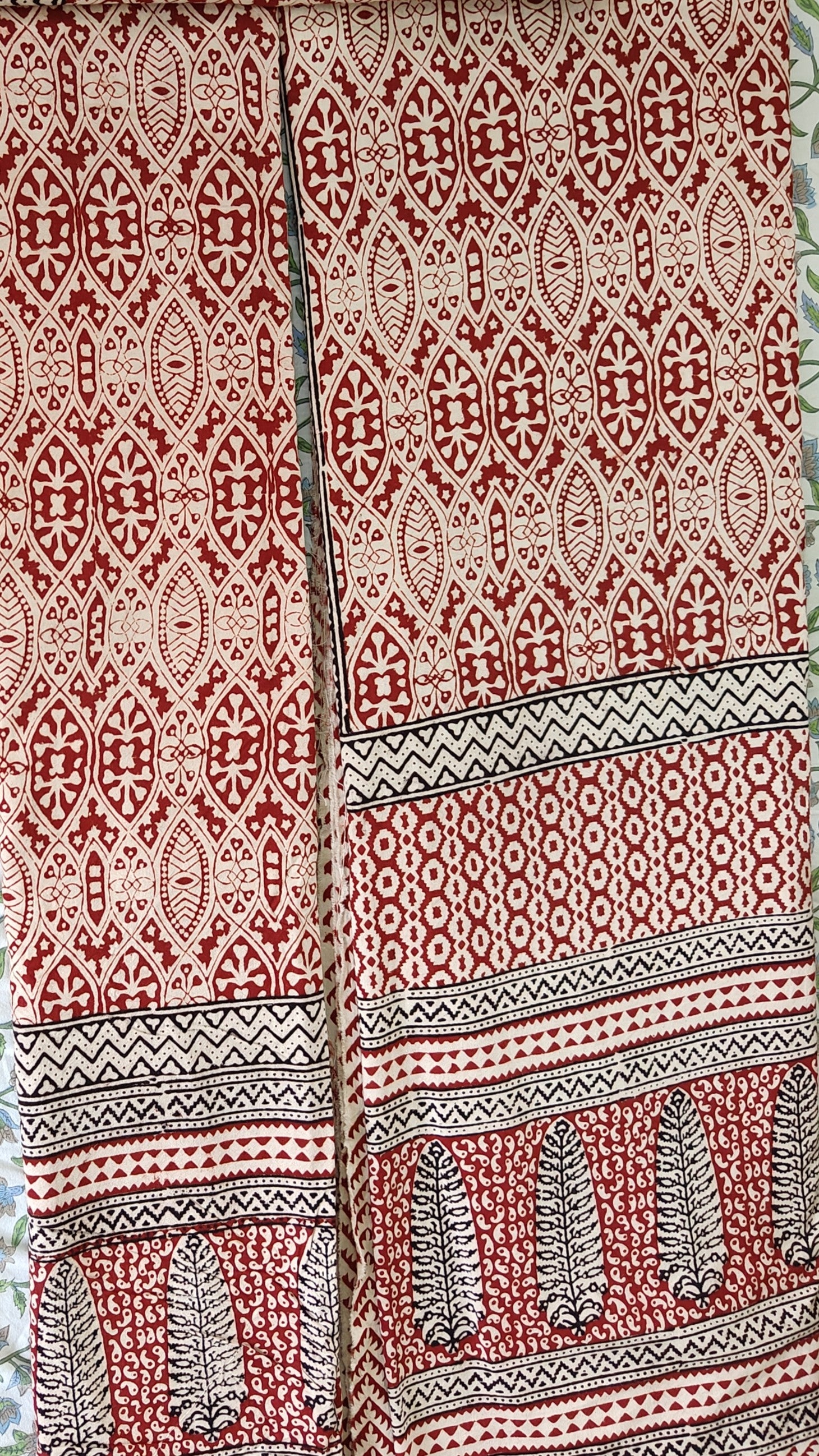 Handmade Bagh block print in traditional offwhite with geometric block madder red pattern double bedsheet ,pillow cover , curtain combo 