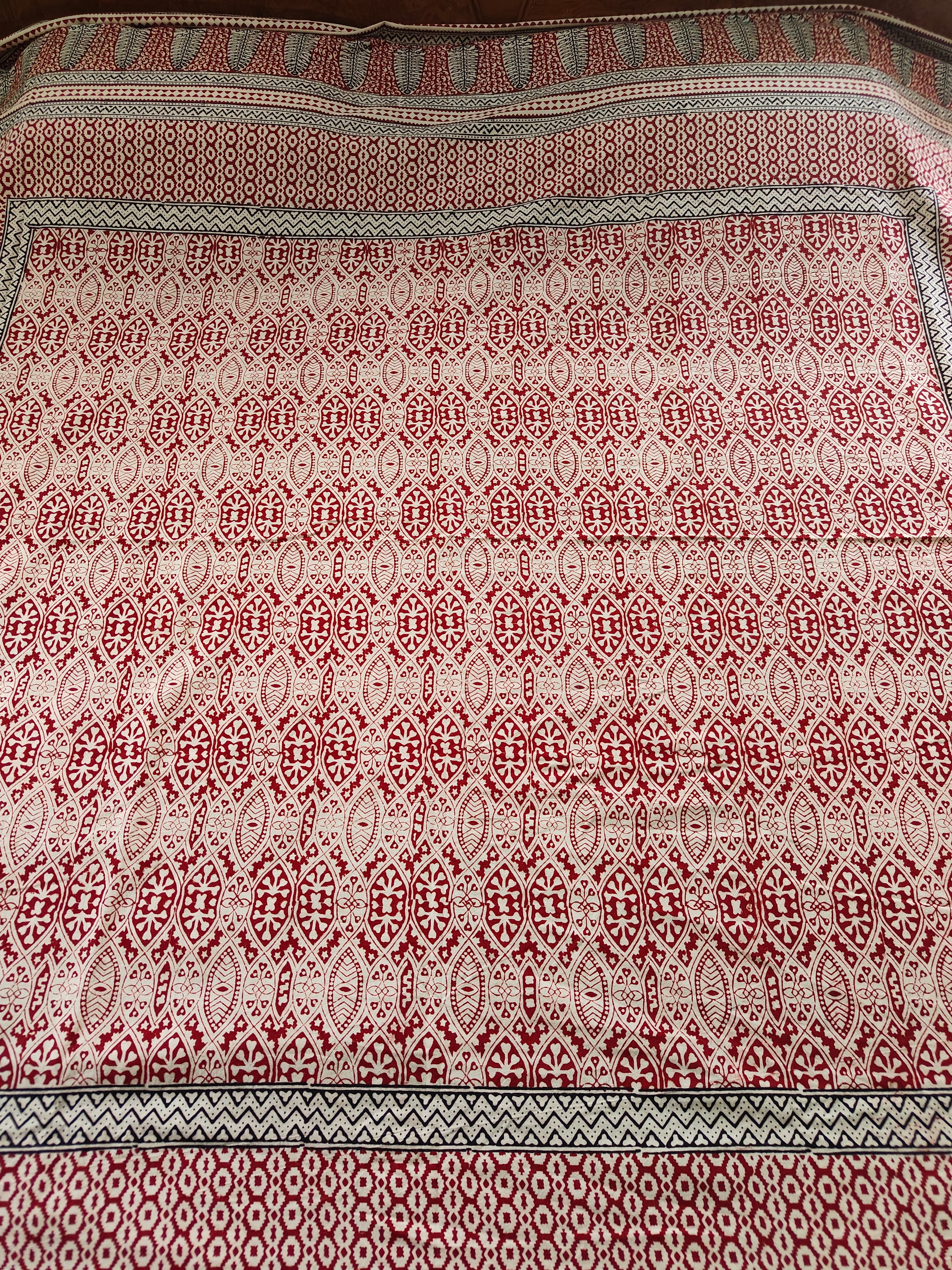 Handmade Bagh block print in traditional offwhite with geometric block madder red pattern double bedsheet ,pillow cover , curtain combo