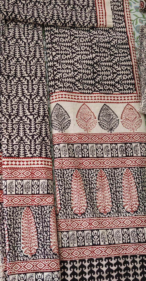 Set of handmade Bagh block print in traditional black,offwhite and madder red  small leaf  patterns with big leaf shape bold border three curtains, bedsheet with pillow cover